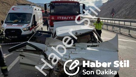 Denizli’de Feci Kaza: Kamyona Arkadan Çarpan Otomobilde Can Pazarı